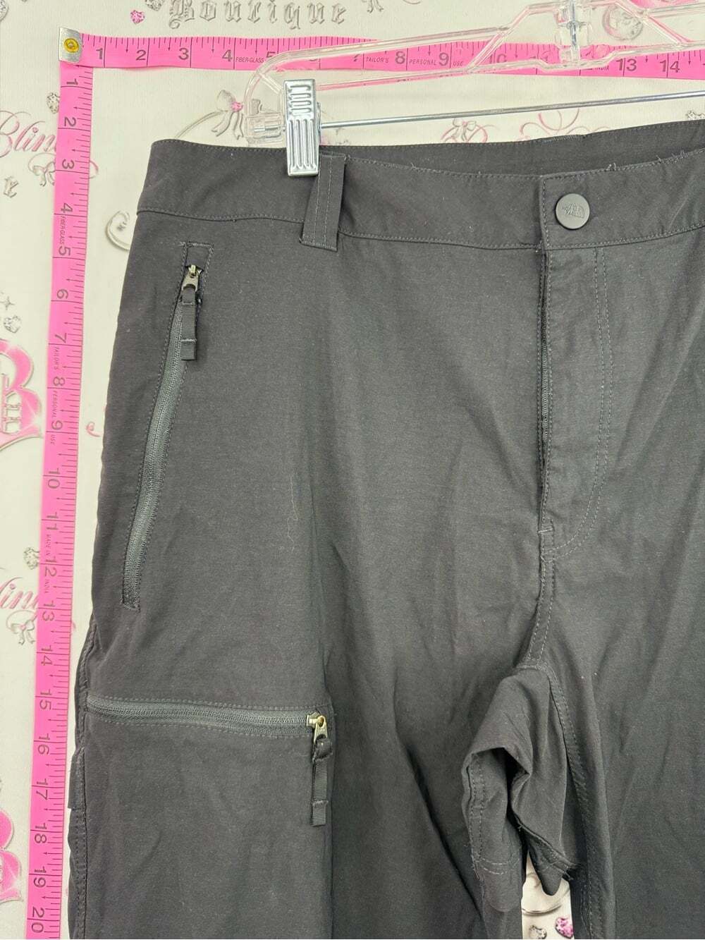 The North Face Men's Black Technical Cargo Pants - Picture 5 of 14